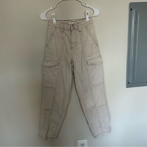 Women’s Eslastic-Waist Cargo Pants